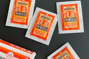 「ケロリン」薬包紙から4方シールに切り替え